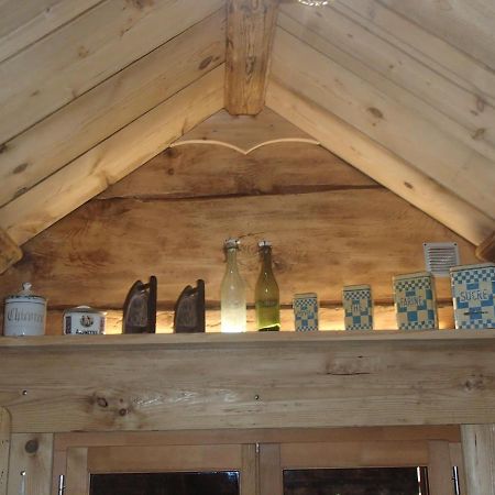 Bed and Breakfast Le Grenier Saint-Paul-en-Chablais Exterior foto