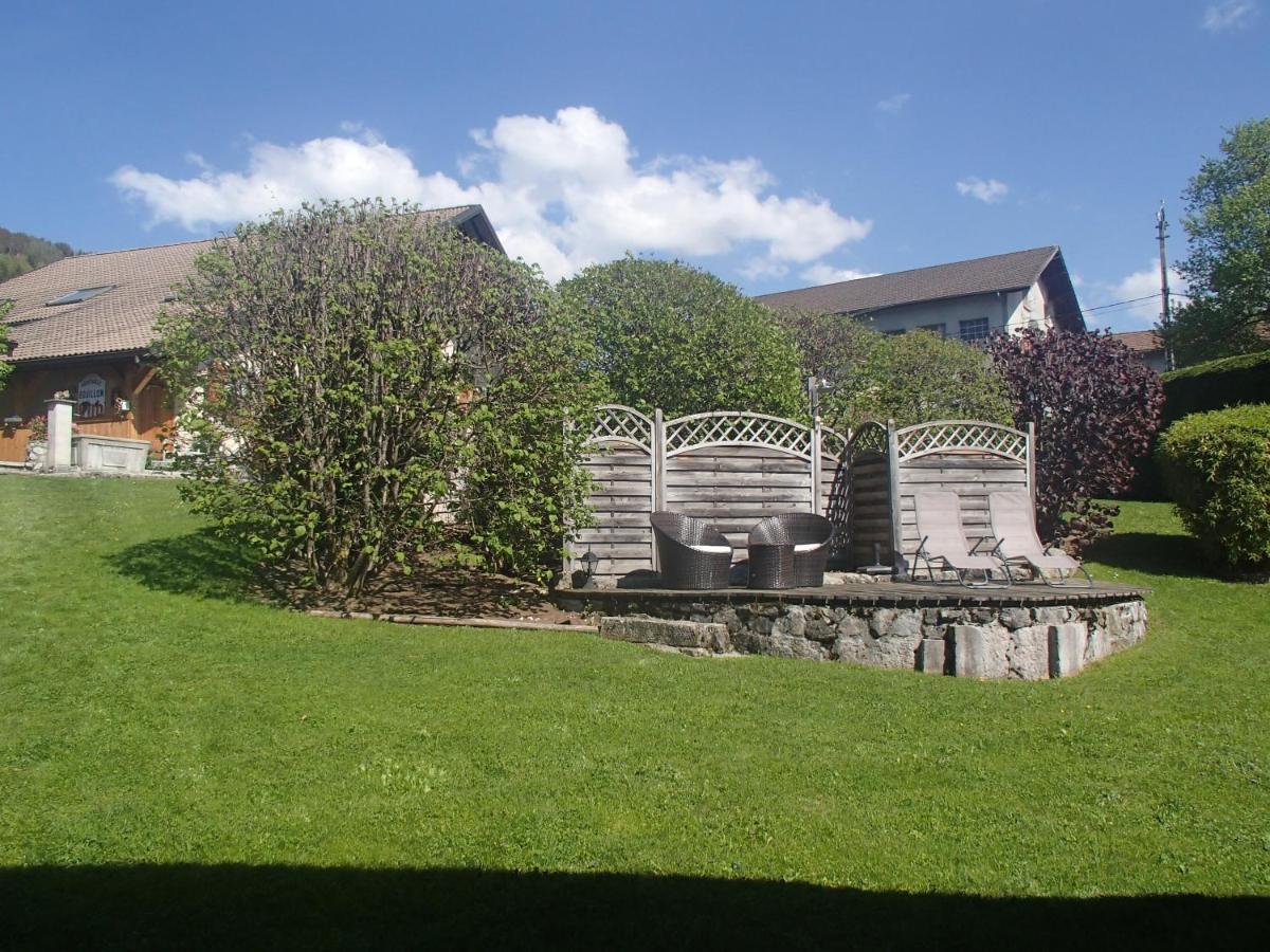 Bed and Breakfast Le Grenier Saint-Paul-en-Chablais Exterior foto