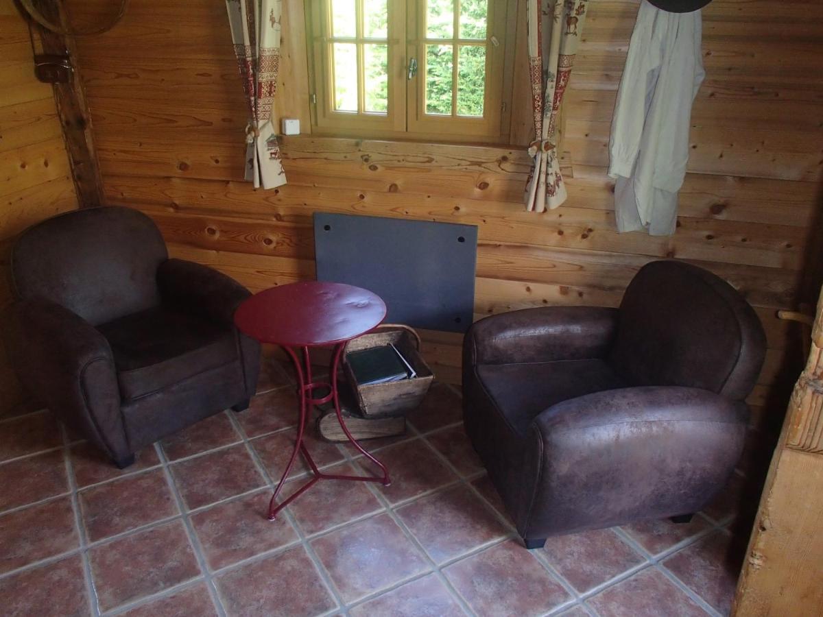 Bed and Breakfast Le Grenier Saint-Paul-en-Chablais Exterior foto